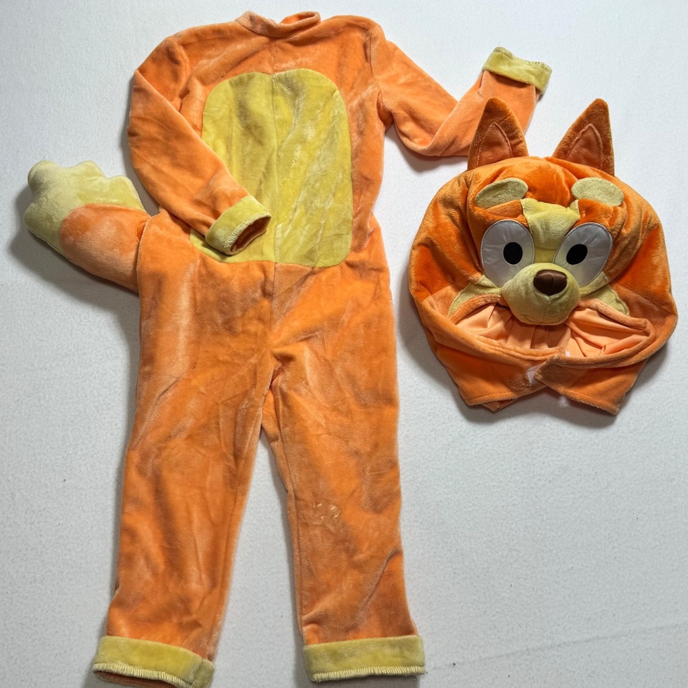 Bluey Bingo costume kids size 2T Spirit Halloween orange plush jumpsuit set